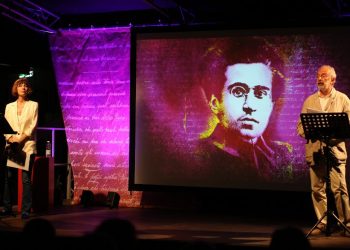 Gad Lerner e Silvia Truzzi portano a teatro “Il sogno di Gramsci”, appuntamento a Cagliari e San Gavino nel programma CeDAC