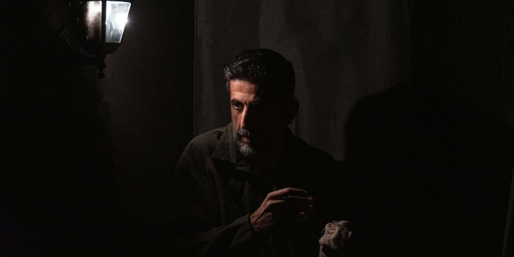 Gli Artisti Fuori Posto e le tenebre di Edgar Allan Poe, il delitto è servito