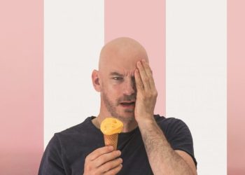 Teatro contemporaneo, a Cagliari c’è Filippo Nigro con “Every Brilliant Things”, le cose per cui val la pena vivere