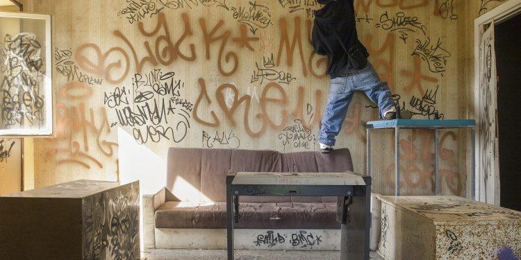 I giovani sardi e il loro futuro nelle foto di Alessio Cabras, fino al 4 febbraio la mostra “Non sapevo nulla della vita”