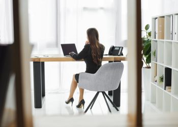 L’analisi di Vera Gheno e Gigliola Sulis sul linguaggio di genere in Italia spopola sulla rivista The Italianist