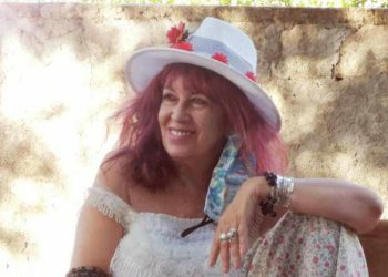 Le avventure di Antoine de Saint-Exupéry ad Alghero nel nuovo racconto illustrato di Savina Dolores Massa