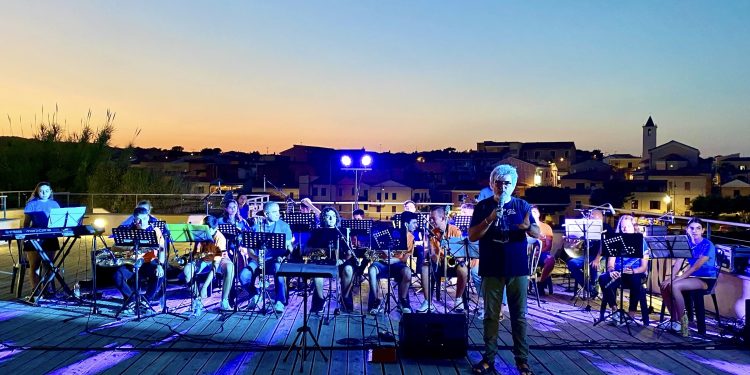 Stintino Jazz&Classica, al via le iscrizioni per le masterclass dedicate a composizione, arrangiamento e orchestra