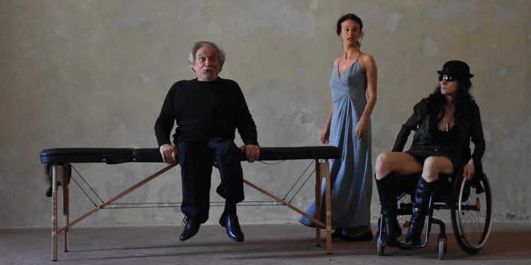 ‘Lucignoli’, quando il teatro abbraccia le differenze. A Cagliari l’opera della compagnia toscana Animali Celesti