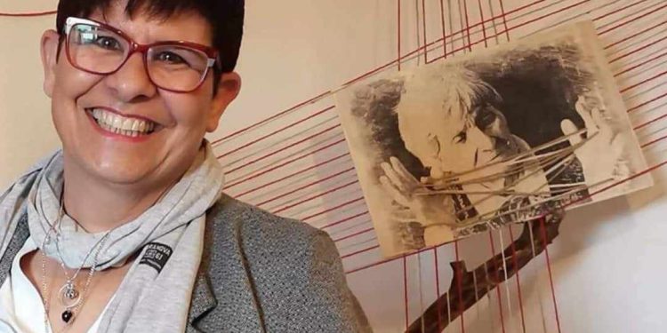 Antonella Minzoni e le sue Fèminas: “racconto storie taciute per troppo tempo”