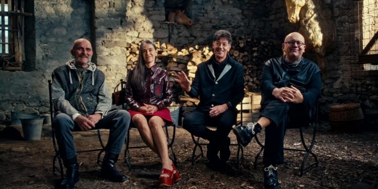 A Cagliari arriva il documentario “Kissing Gorbaciov” sull’incredibile tour del 1988 che unì il rock tra Italia e Mosca