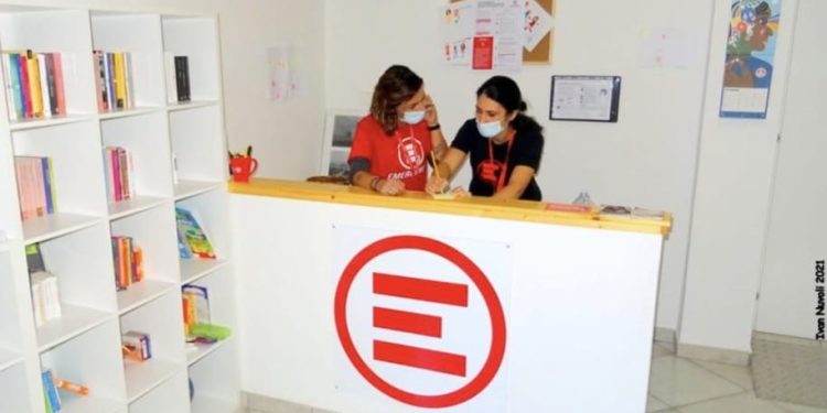 Emergency a Sassari, nel 2023 oltre 3 mila prestazioni  per sostenere chi è in difficoltà. Sara Chessa: “Aiutiamo le persone escluse dal sistema sanitario”