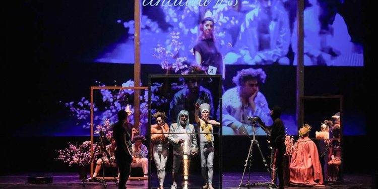 La performance tra teatro, danza e arti visive “Creation” di Gob Squad inaugura La Biennale di Venezia