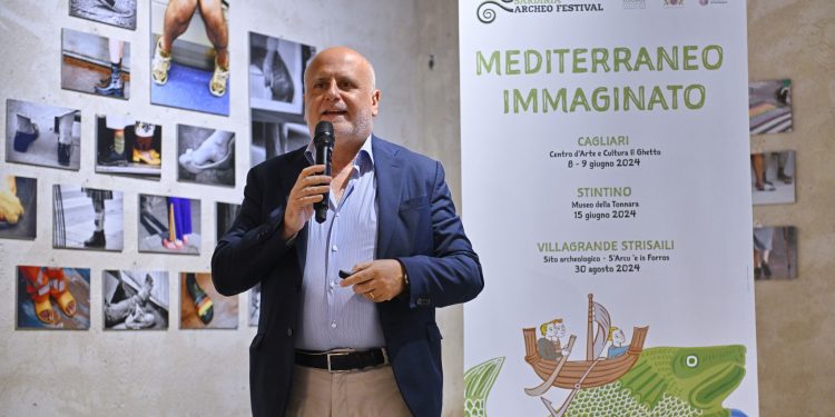 L’oppio nel Mediterraneo antico tra sacerdotesse, medici e sciamani, l’archeologo Massimo Cultraro sulle tracce delle sostanze proibite