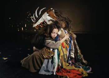 Milo Rau e il silenzio degli innocenti, “Medea’s Children” chiude La Biennale Teatro a Venezia