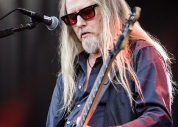 Welcome Back, Jerry Cantrell Jr.