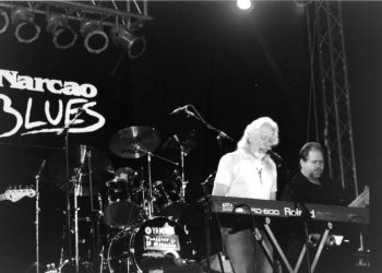 Scompare a 90 anni John Mayall, leggenda del British Blues. Con i Bluesbreakers suonò ad Arbatax e Narcao