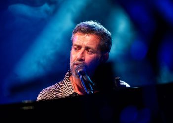 Daniele Silvestri, “Il Cantastorie Recidivo” è sold out ad Alghero per il festival Abbabula