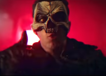 ‘Sottopelle’, nelle pagine di Salmo la penna si fa bisturi ma non recide le radici