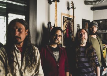 Musica rock, sabato alla Cueva arrivano i romani L’ira del Baccano per Monolithix