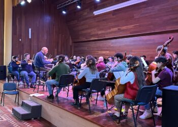 ‘Così fan tutte’, opera buffa di Mozart inaugura l’anno accademico del conservatorio Luigi Canepa di Sassari. Premio “Una sinfonia per…” a Filomena Moretti