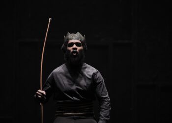In ‘Tragùdia-Il canto di Edipo’ di Alessandro Serra emergono il mistero e l’essenza dell’arte stessa