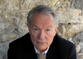 Peter Stein: “Cechov è moderno perché ha saputo vedere oltre il suo tempo”. Il grande regista in Sardegna  con Maddalena Crippa dal 4 al 9 febbraio per Cedac con “Crisi di nervi – Tre atti unici”.