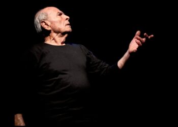 La bellezza ci salverà, anche quando è dolorosa. Nino Landis e Antas Teatro in “Lorcamente” danno voce alla poesia di Federico Garcia Lorca