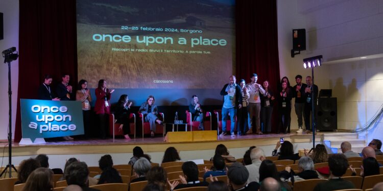 Once upon a place, torna a Ghilarza il festival su comunicazione e marketing digitale. Tra gli ospiti Pablo Trincia e Riccardo Scandellari
