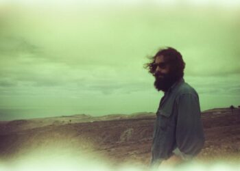 “Lirica Ucraina”, IOSONOUNCANE firma la colonna sonora di un dolore collettivo