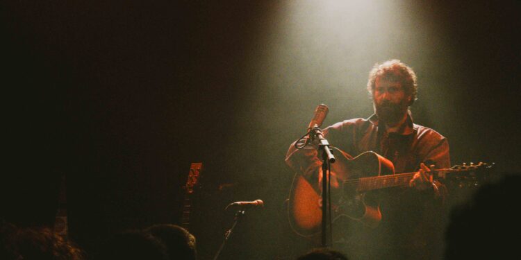 ‘DIE’, un decennio di echi e risonanze, a Bologna la celebrazione acustica di Iosonouncane