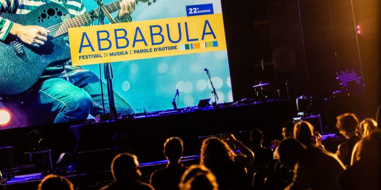 Youssou N’Dour, Jota.Pê, Fantastic Negrito, Lucio Corsi tra gli ospiti del festival Abbabula tra Sassari, Sennori e Alghero