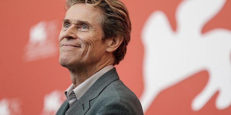 Venezia, la rivoluzione del corpo alla Biennale Teatro 2025 diretta da Willem Dafoe