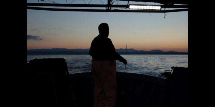 Con ‘Ìsulas de s’ìsula’ Lorenzo Sibiriu racconta la resistenza dei lavoratori del mare