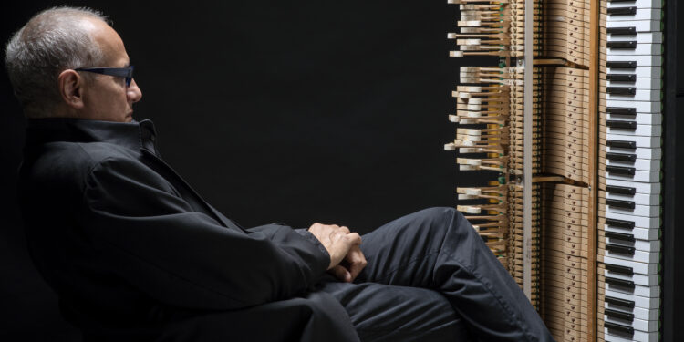 “Suono la musica di Sakamoto, genio trasversale”. Il pianista romano Danilo Rea a Cagliari il 20 settembre per Forma e poesia nel jazz